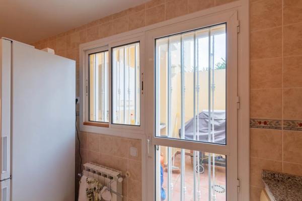 Casa independiente en calle dels Pins thumbnail 1