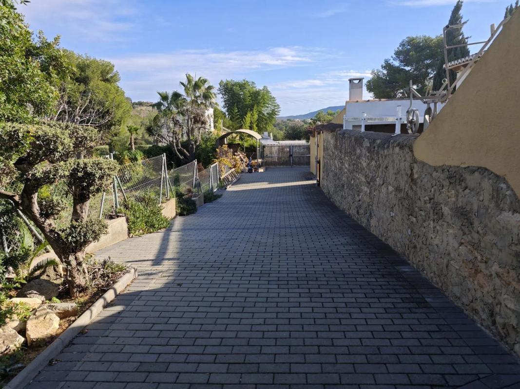 Properties for sale and rent in Spain photo 5