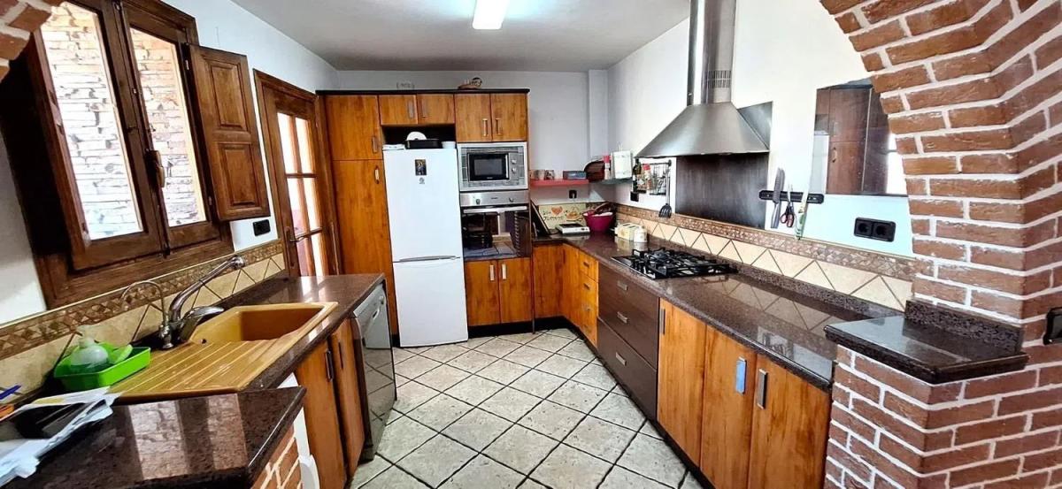 Penthouse sale in  Avenida Beniardá, Benidorm photo 2