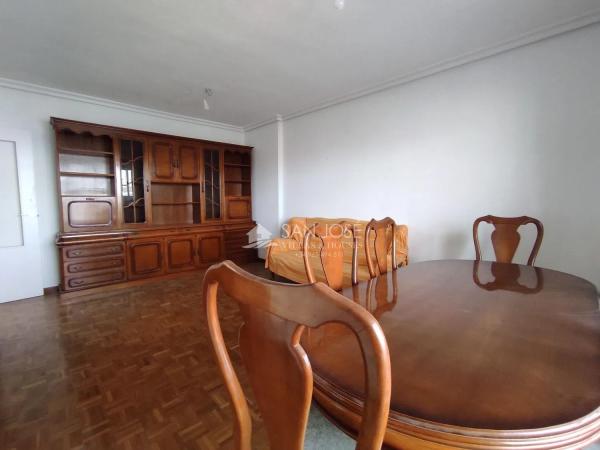 Apartment for sale in Plaza de Toros - Avenida Chapí - Trinquete, Elda thumbnail 1
