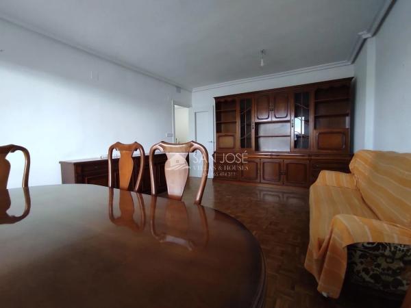 Apartment for sale in Plaza de Toros - Avenida Chapí - Trinquete, Elda thumbnail 2