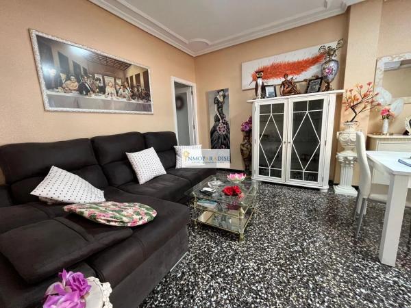 Продажа квартиры в Calle Reyes Católicos, San Vicente del Raspeig photo 1