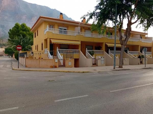 Chalet adosado en Diputación de Alicante photo 2