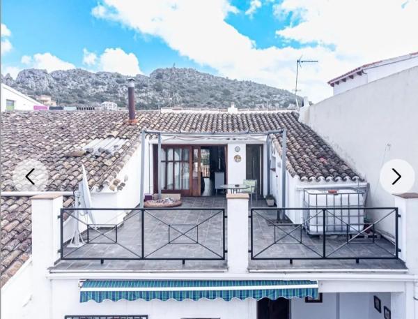 Casa de pueblo photo 1