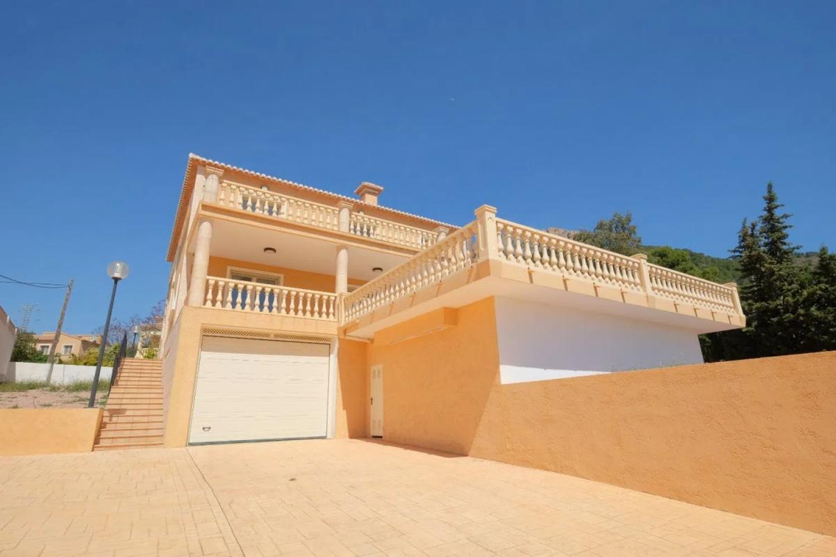Propiedades en venta y alquiler en España photo 1