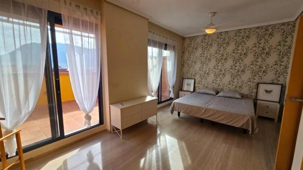Ático en venta en Centro Urbano, Denia thumbnail 1