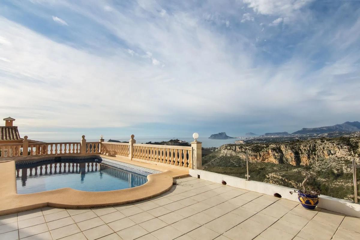 Properties for sale and rent in Spain photo 3