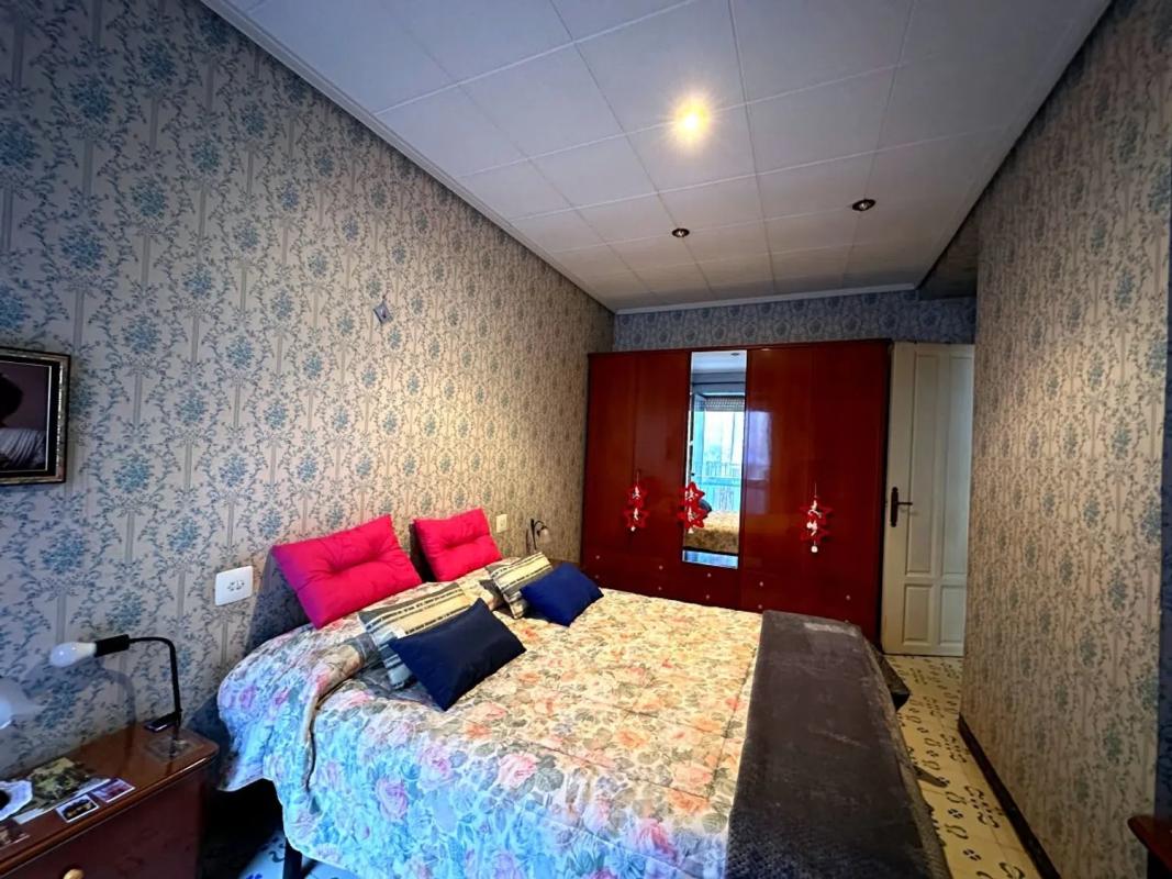 Properties for sale and rent in Spain photo 3