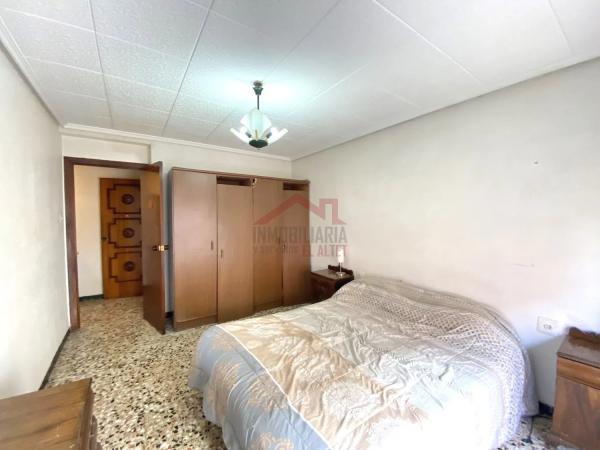 Chalet adosado en calle San Fernando photo 4