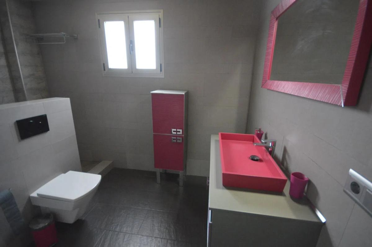 Недвижимость на продажу и в аренду в Испании photo 5