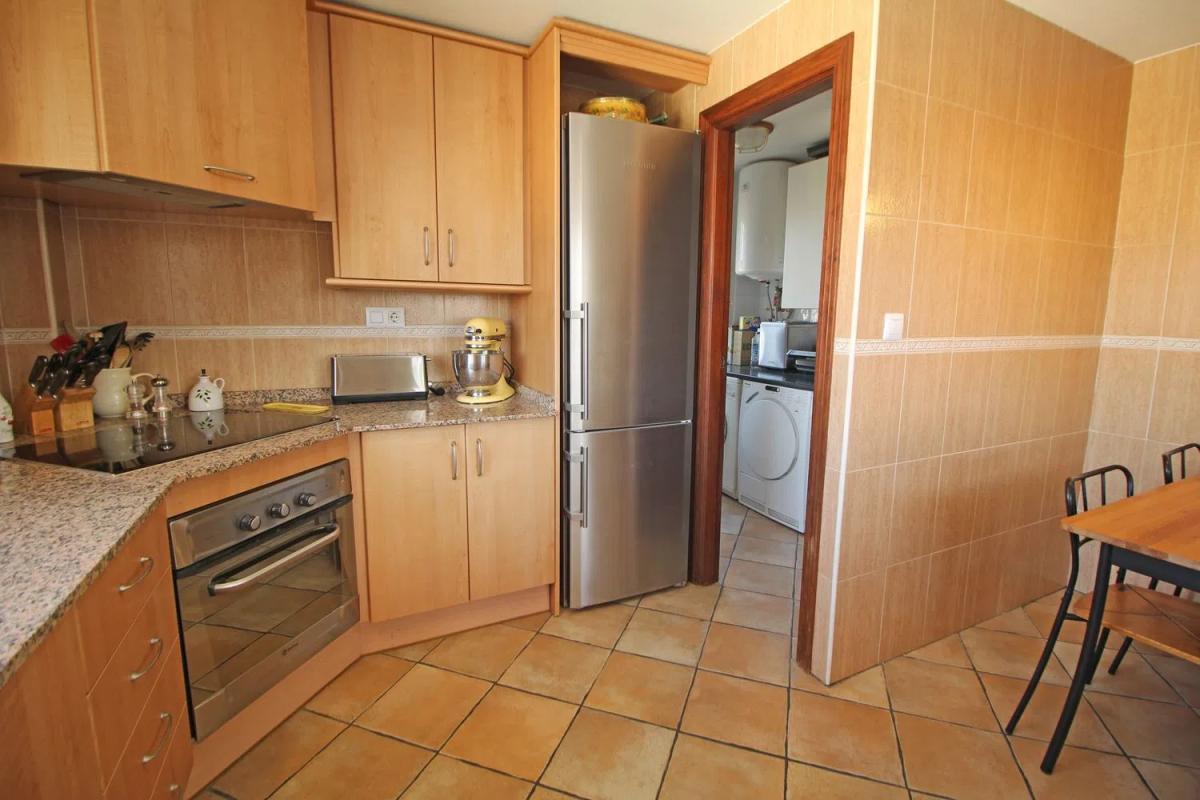 Properties for sale and rent in Spain photo 2