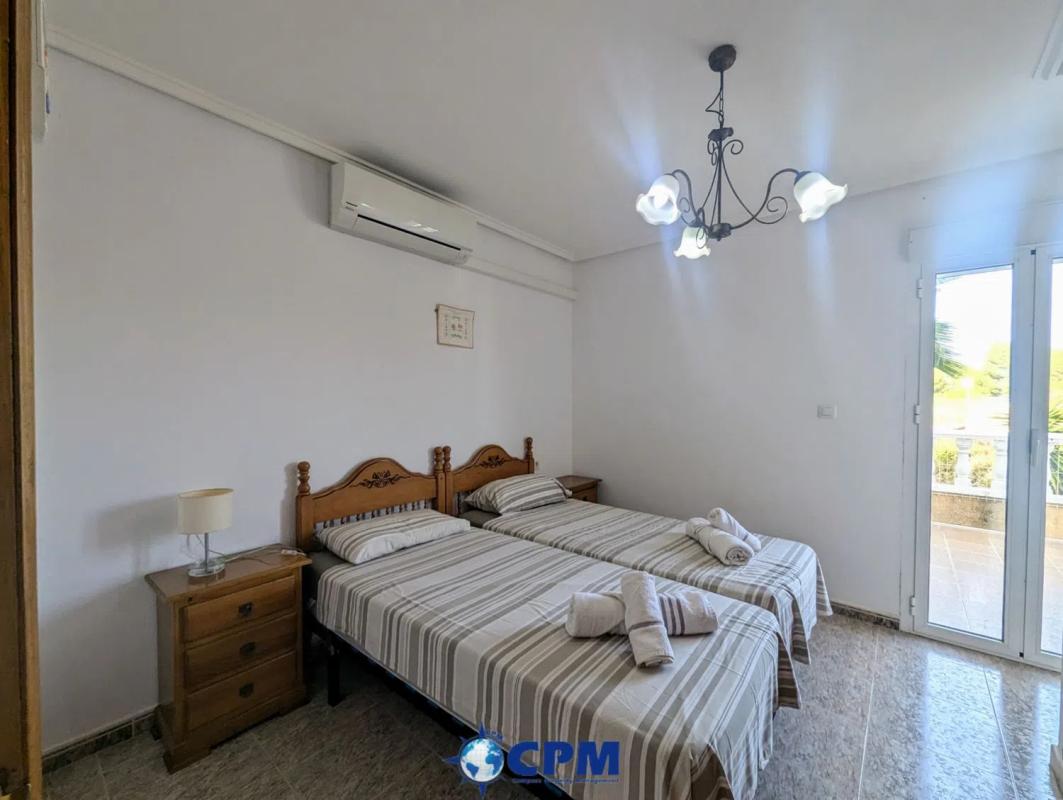 Недвижимость на продажу и в аренду в Испании photo 3