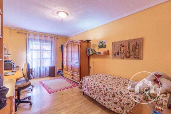 Apartment for sale in  Calle Jose Amat Sempere, Elda photo 4