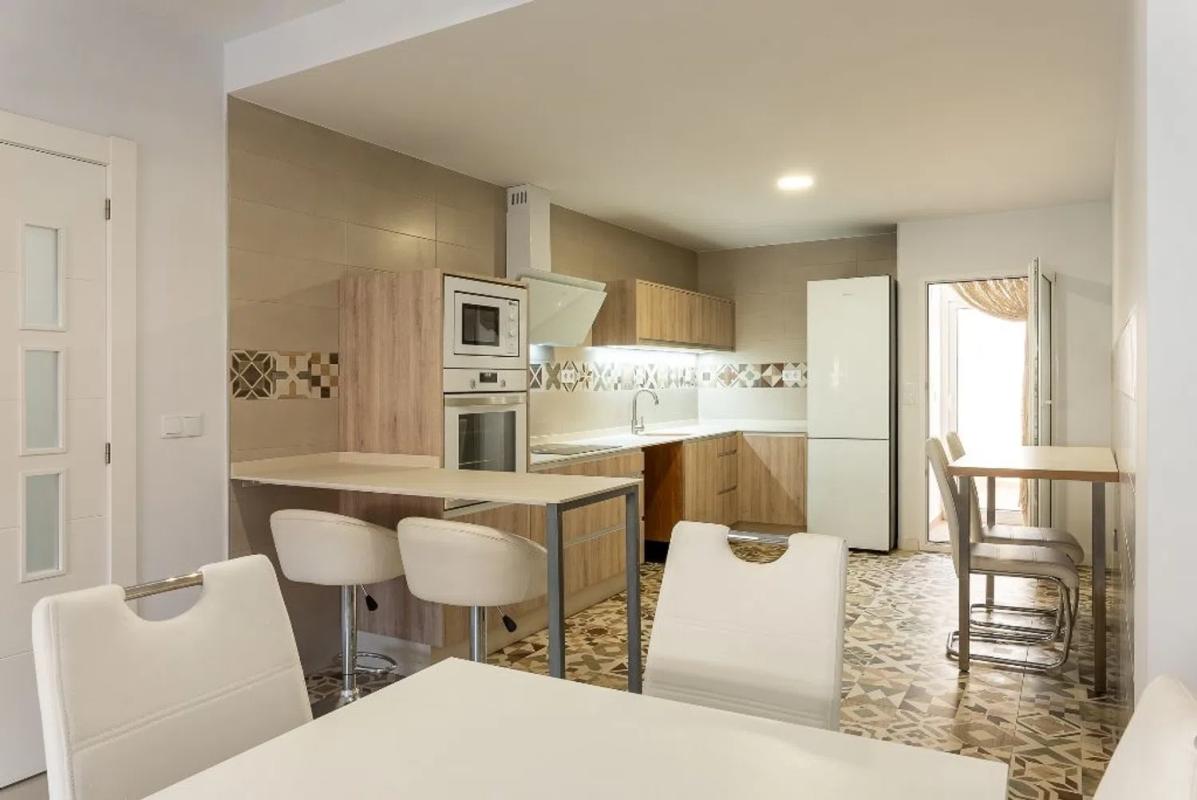 Properties for sale and rent in Spain photo 2