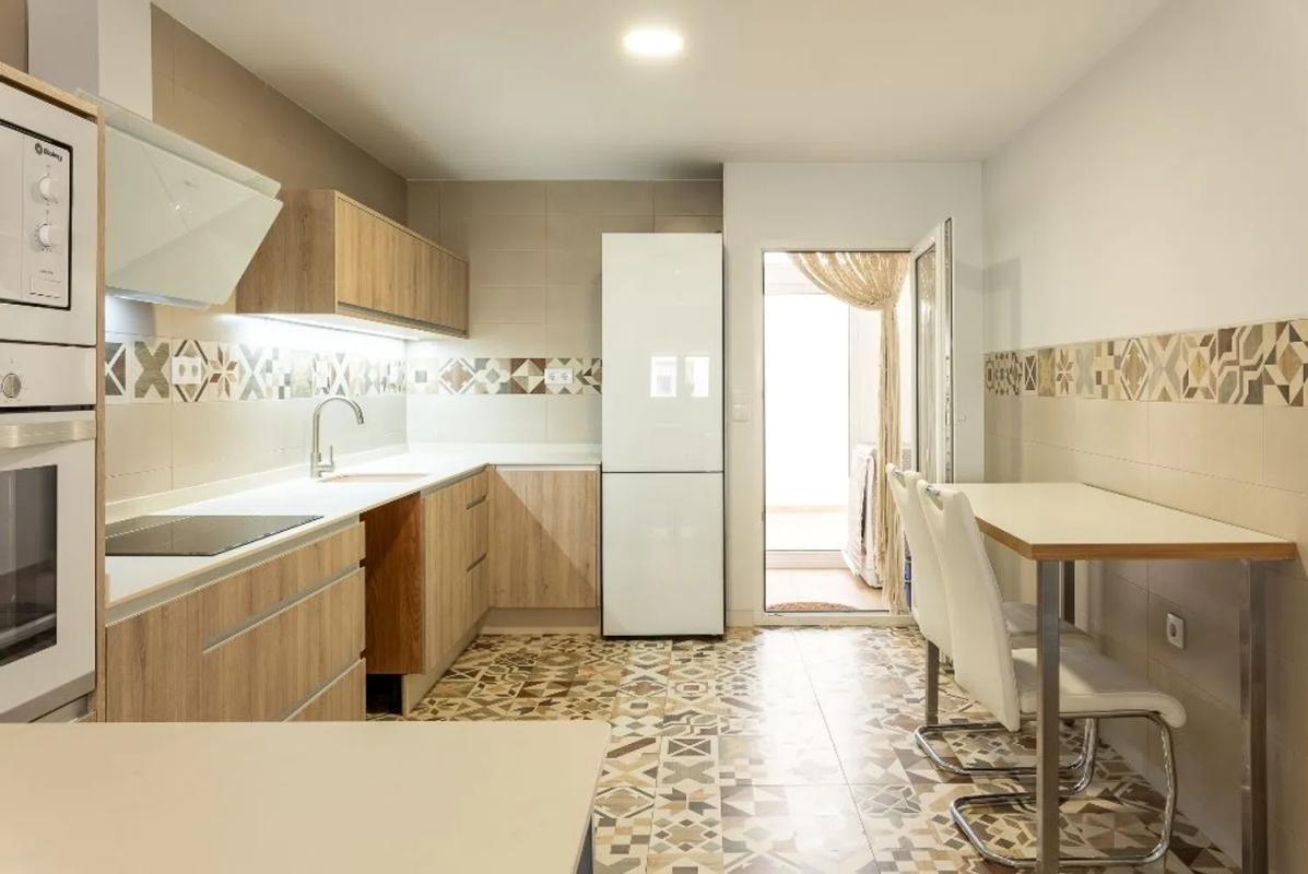 Properties for sale and rent in Spain photo 5