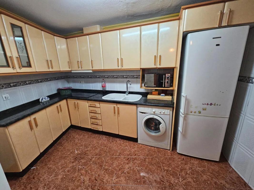 Sale of apartment in San Crispín - Huerta Nueva - Estación, Elda
 photo 3