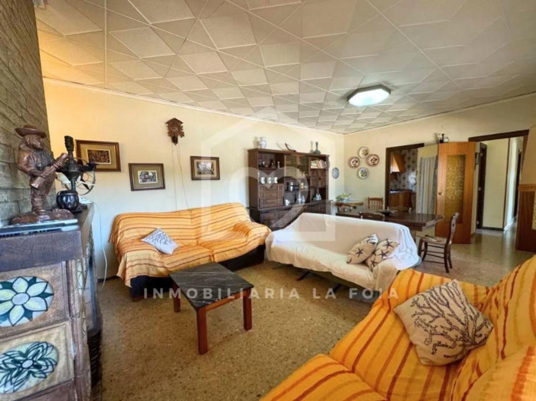 Продажа отдельного шале в , Иби photo 5