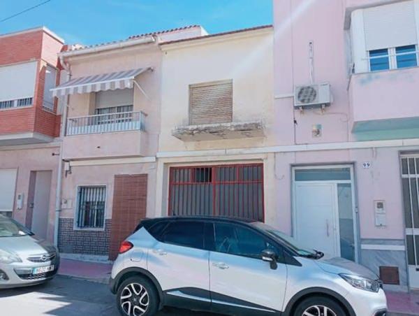 Chalet pareado en avenida de Alicante photo 4