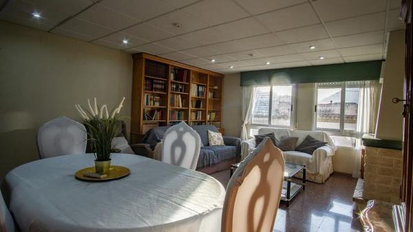 Apartment for sale in Centro, Elda thumbnail 1
