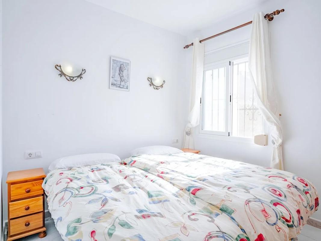 Properties for sale and rent in Spain photo 5