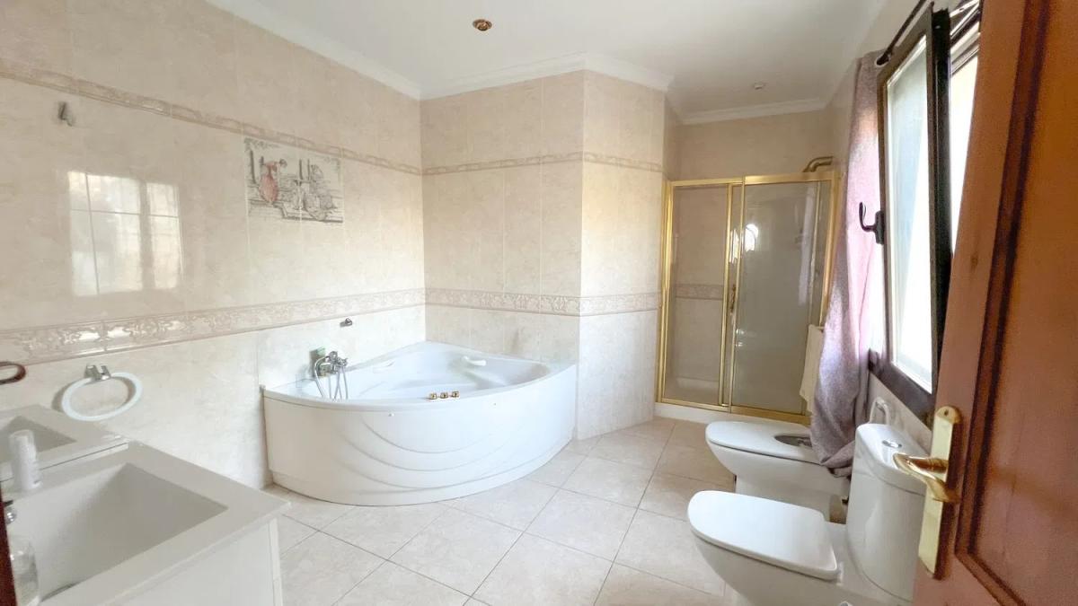 Недвижимость на продажу и в аренду в Испании photo 5