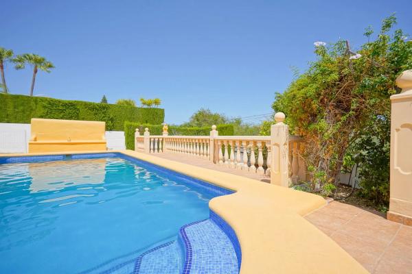Detached villa for sale in Les Fonts, Benitachell thumbnail 2