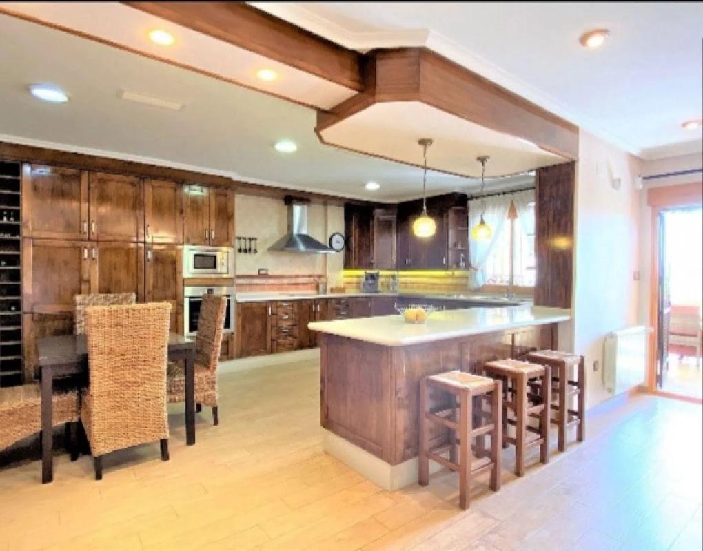 Недвижимость на продажу и в аренду в Испании photo 4