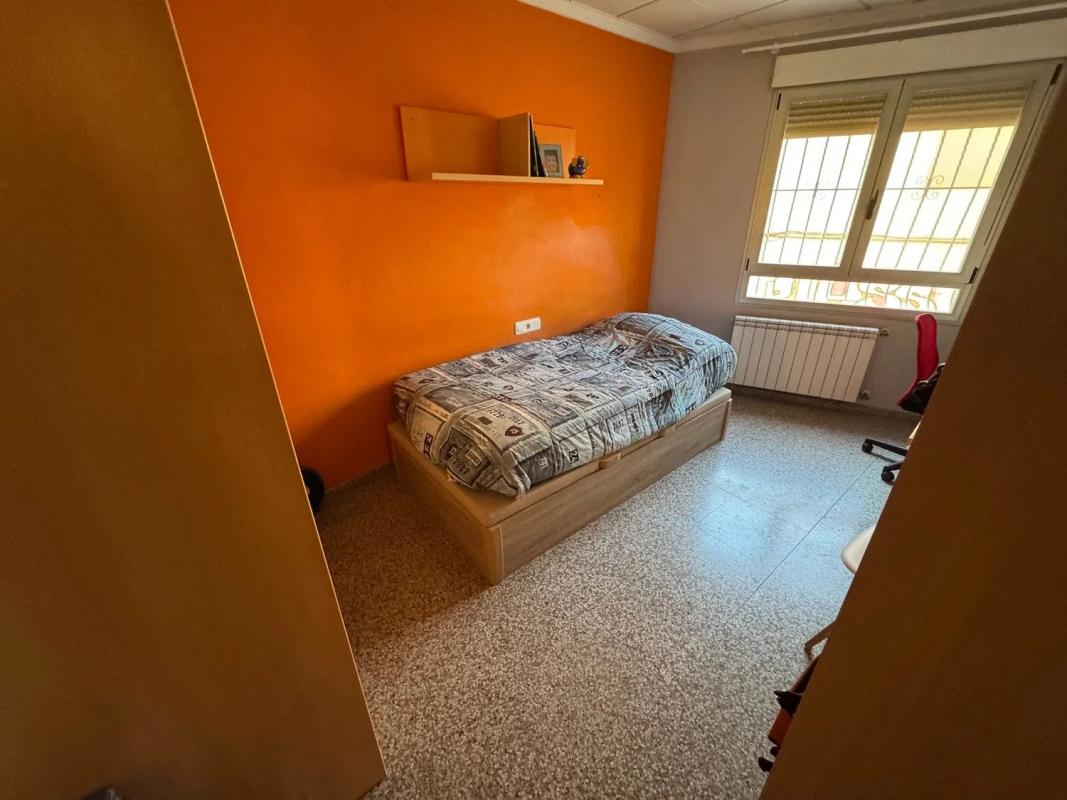 Sale of apartment in Calle Sax, Villena
 photo 3