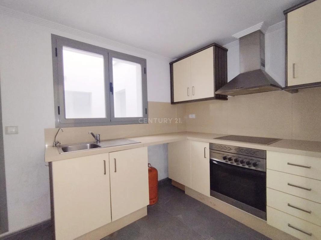 Продажа квартиры на Avenida de Madrid, 3, Бенисса
 photo 3