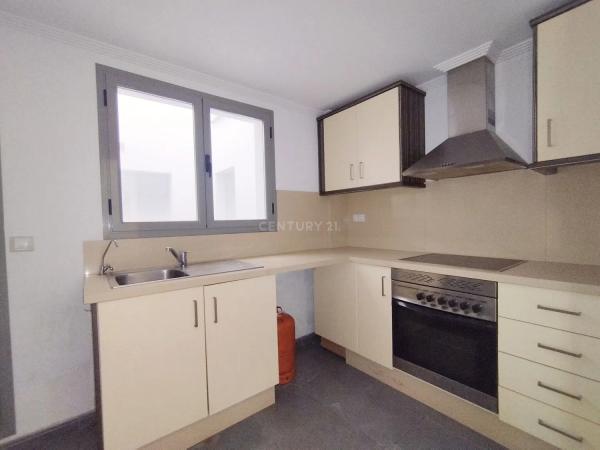 Продажа квартиры в  Avenida de Madrid, 3, Бенисса  photo 3