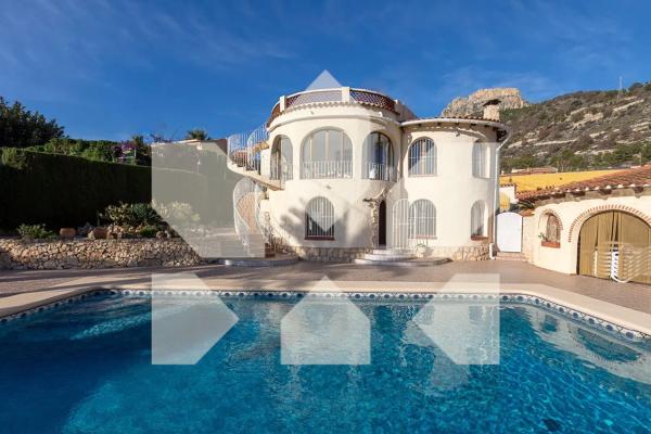 Wolnostojąca willa na sprzedaż w  Canuta, Calpe photo 2