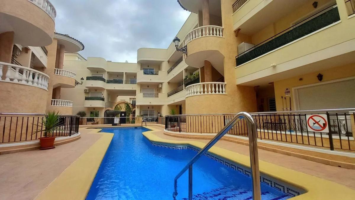 Продажа квартиры на Piso en Jacarilla, Хаkarilla
photo 3