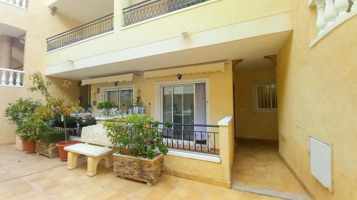 Продажа квартиры на Piso en Jacarilla, Хаkarilla
photo 4