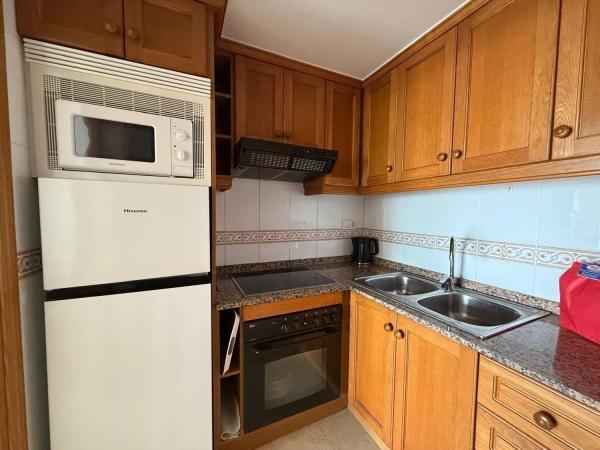 Продажа квартиры в Barrio Zona Rincón Bajo, Бенидорм photo 1