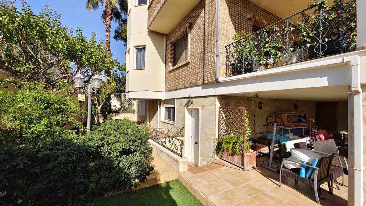 Propiedades en venta y alquiler en España photo 5