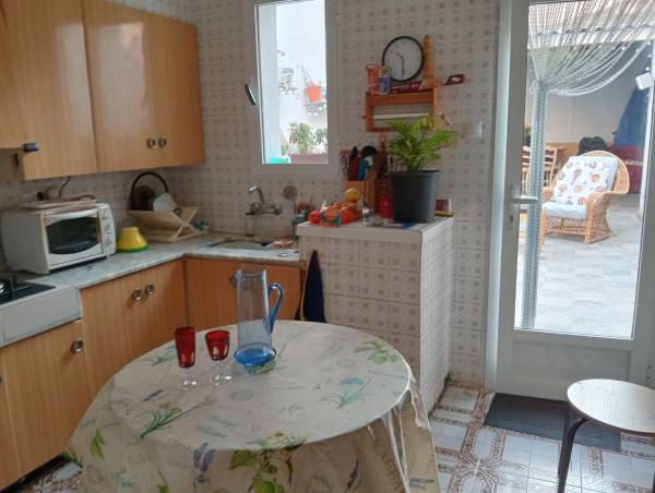 Chalet adosado en calle Horcas, 21 thumbnail 2