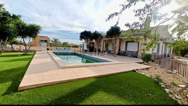 Casa independiente thumbnail 1