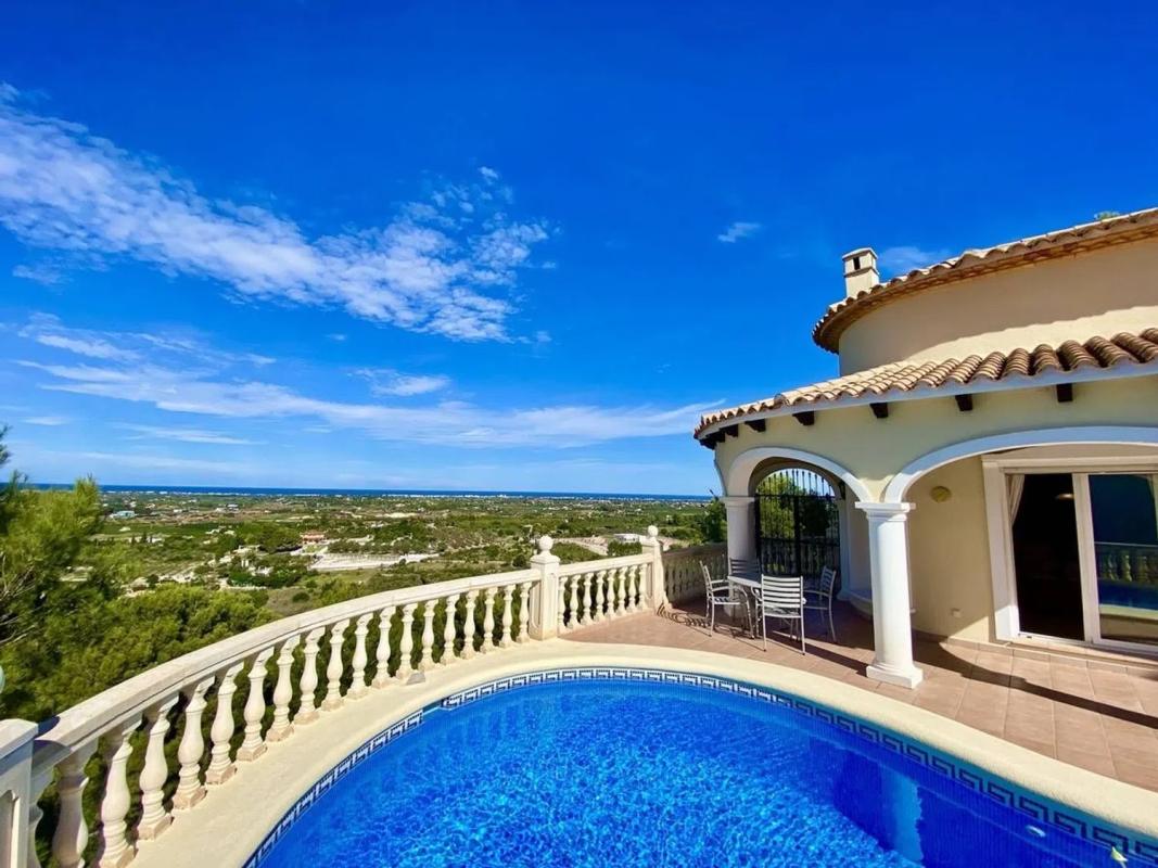 Properties for sale and rent in Spain photo 2