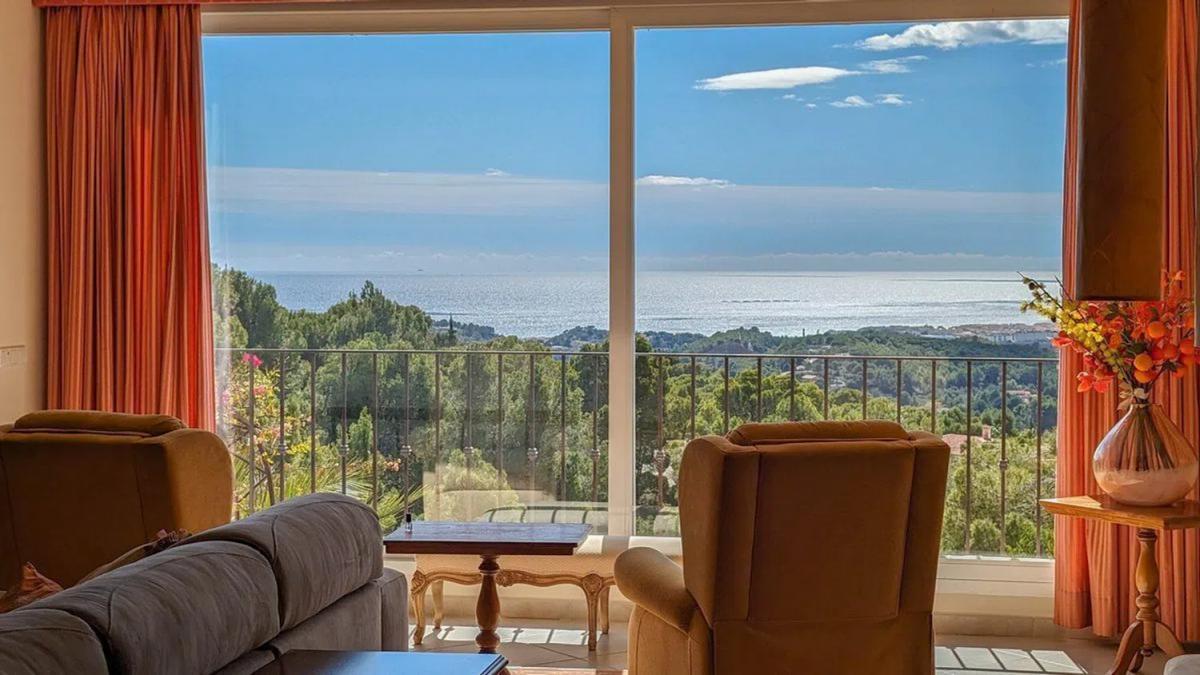 Properties for sale and rent in Spain photo 4
