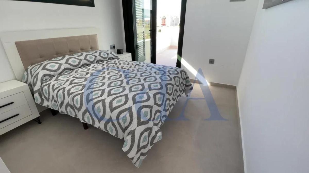 Недвижимость на продажу и в аренду в Испании photo 4