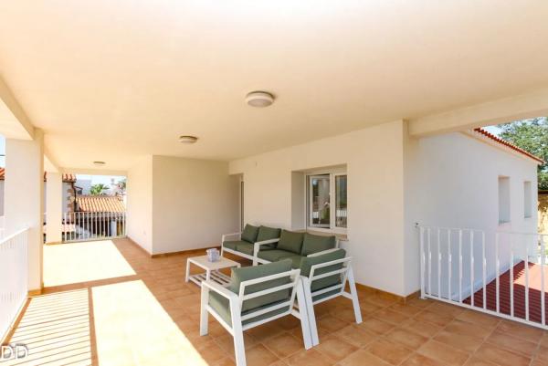 Casa independiente en calle del Fumatell s/n thumbnail 1