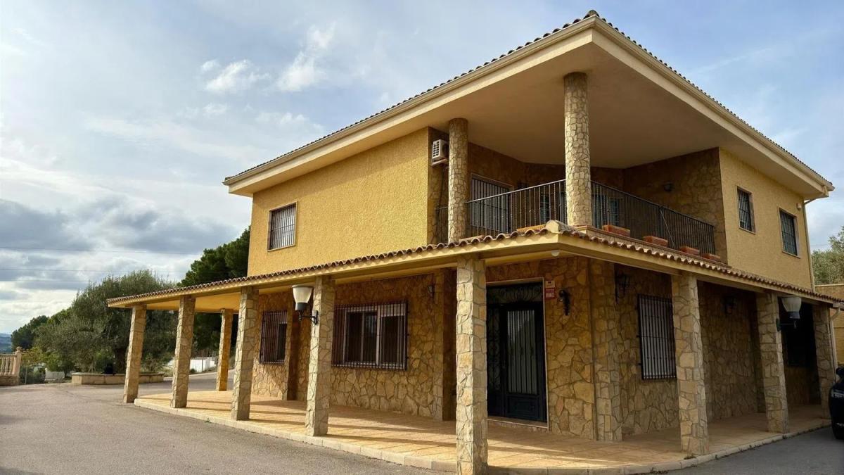 Propiedades en venta y alquiler en España photo 5