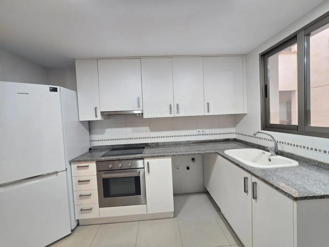 Venta de piso en Avenida del Carrer de la Mar, El Campello
 photo 3