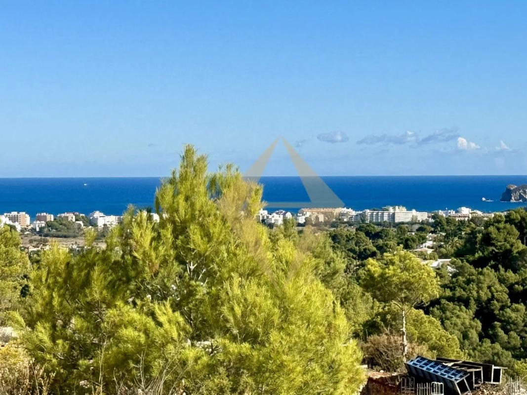 Properties for sale and rent in Spain photo 2