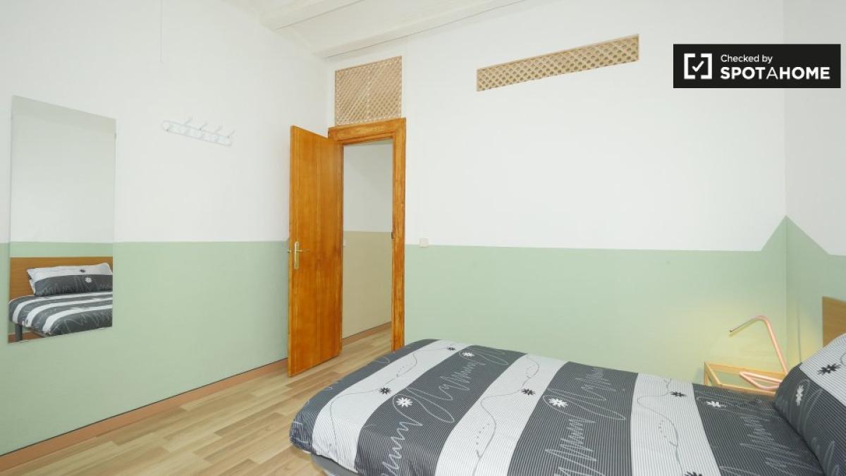 Properties for sale and rent in Spain photo 4