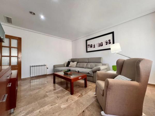 Penthouse for sale in  Barrio Zona Universidad, Elche / Elx photo 3