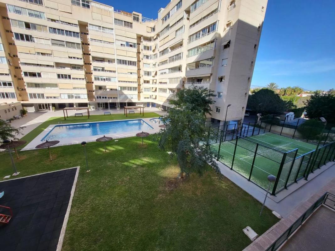 Venta de piso en Avenida Esportista Miriam Blasco, 18, Alicante / Alacant
 photo 4