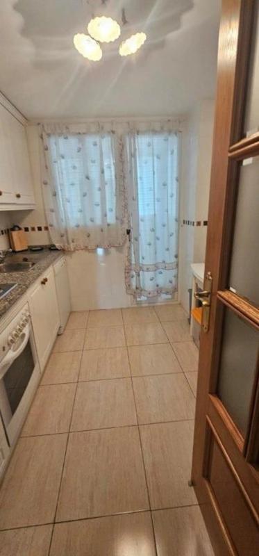Продажа квартиры на Avenida Oviedo s/n, Аликанте / Алакант
photo 1
