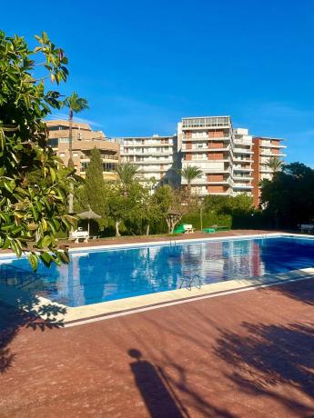 Apartment for sale in Avenida Bruselas, Alicante / Alacant thumbnail 1