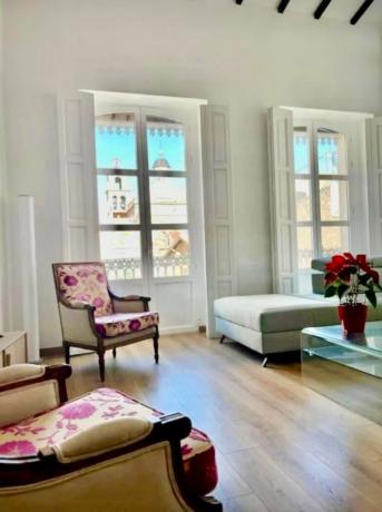Penthouse na sprzedaż w  Barrio Casco Histórico-Santa Cruz, Alicante / Alacant photo 3